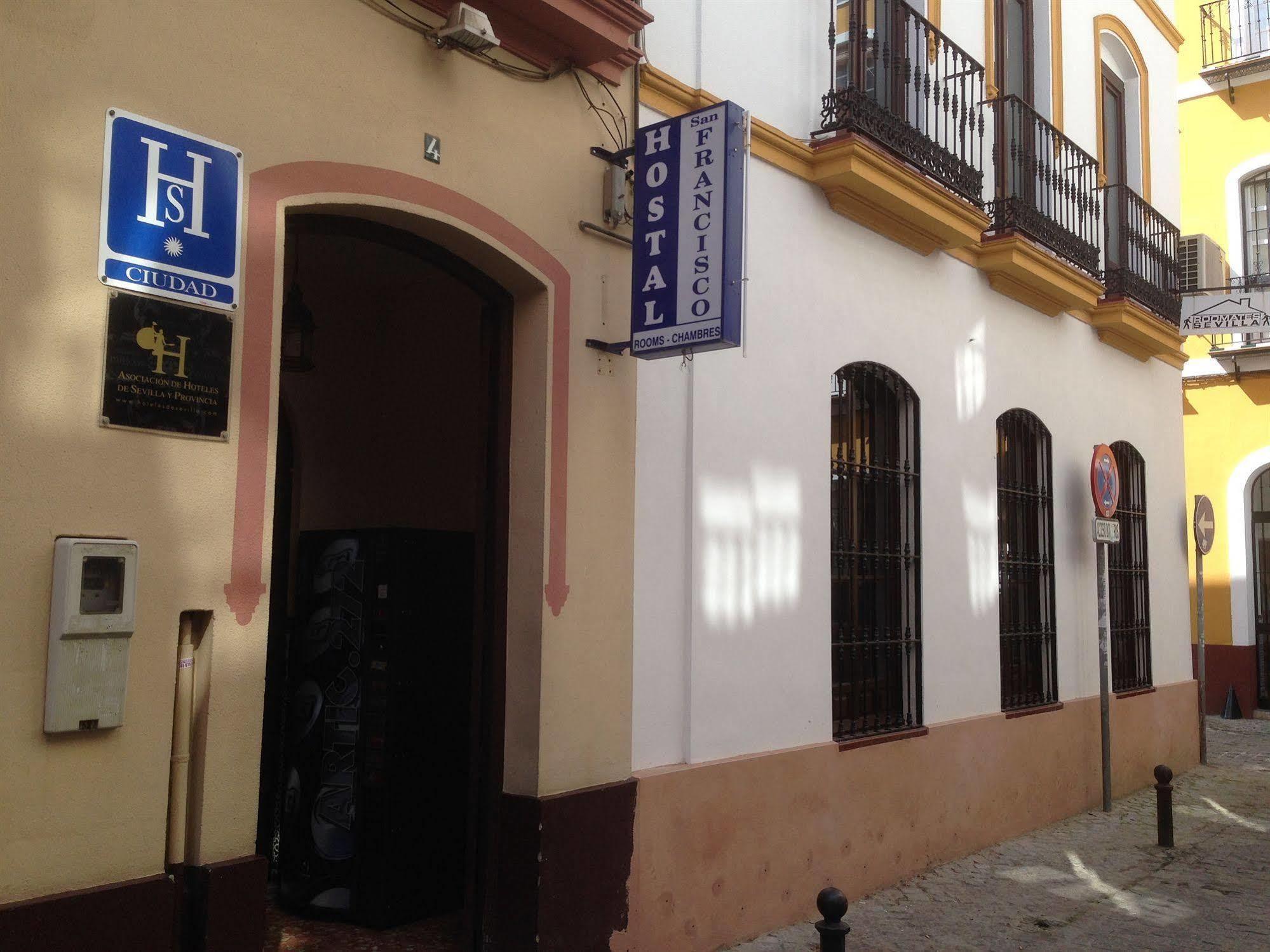 Hostal San Francisco Seville Luaran gambar