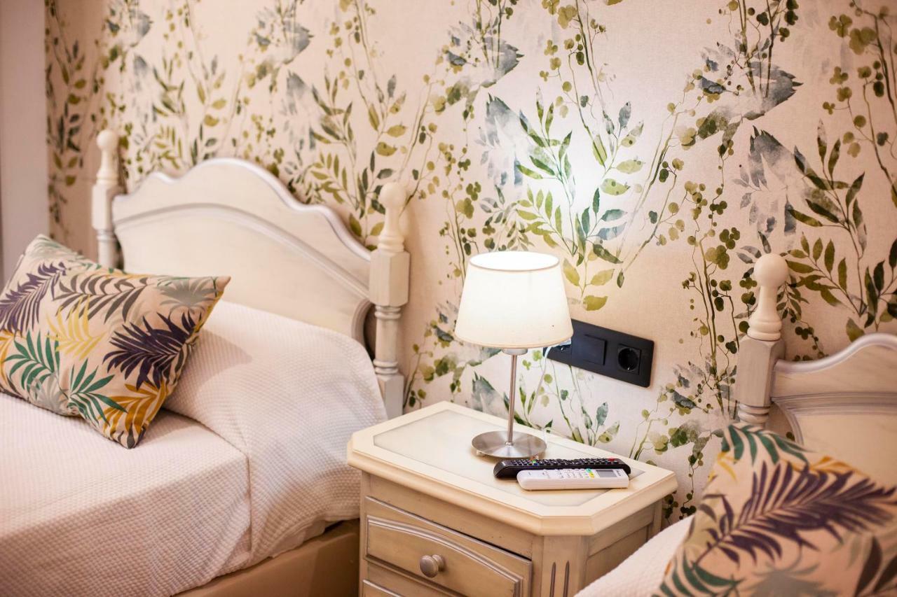 Hostal San Francisco Seville Luaran gambar